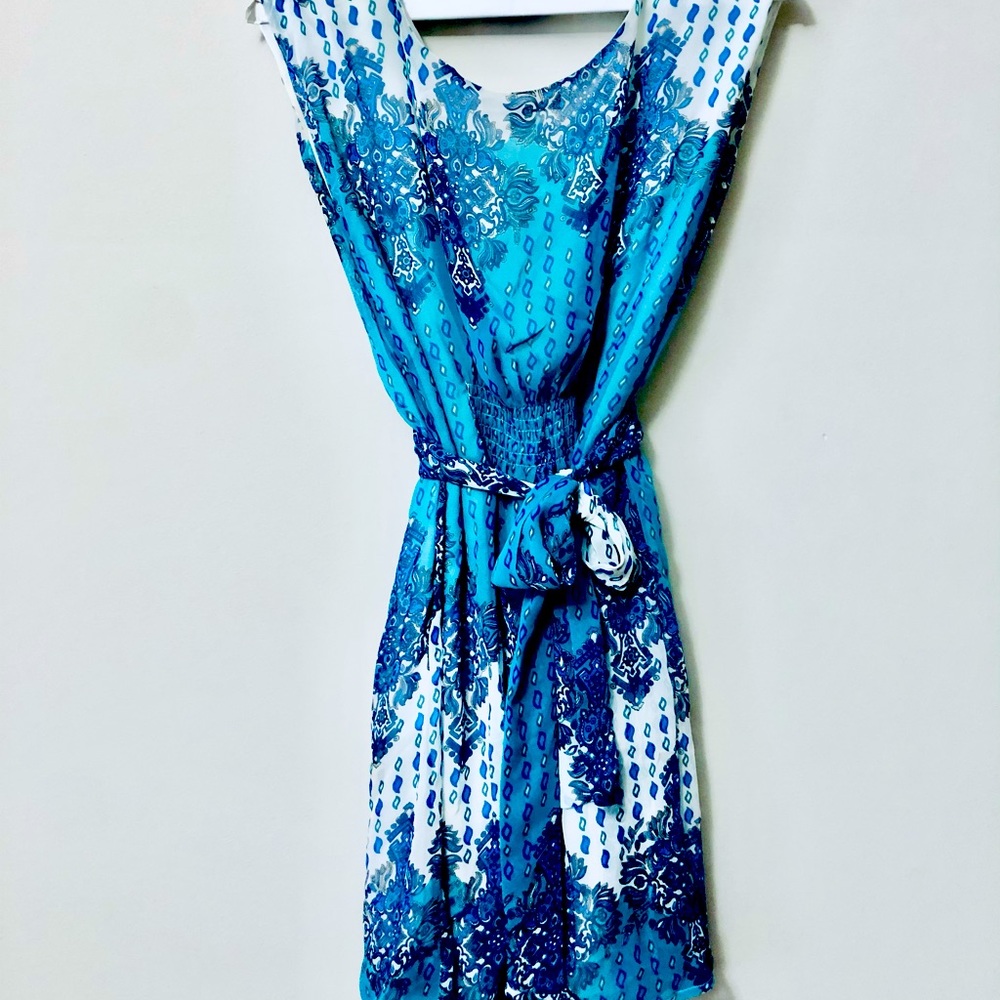 Spring Flowy Dress! - Picture 2 of 2